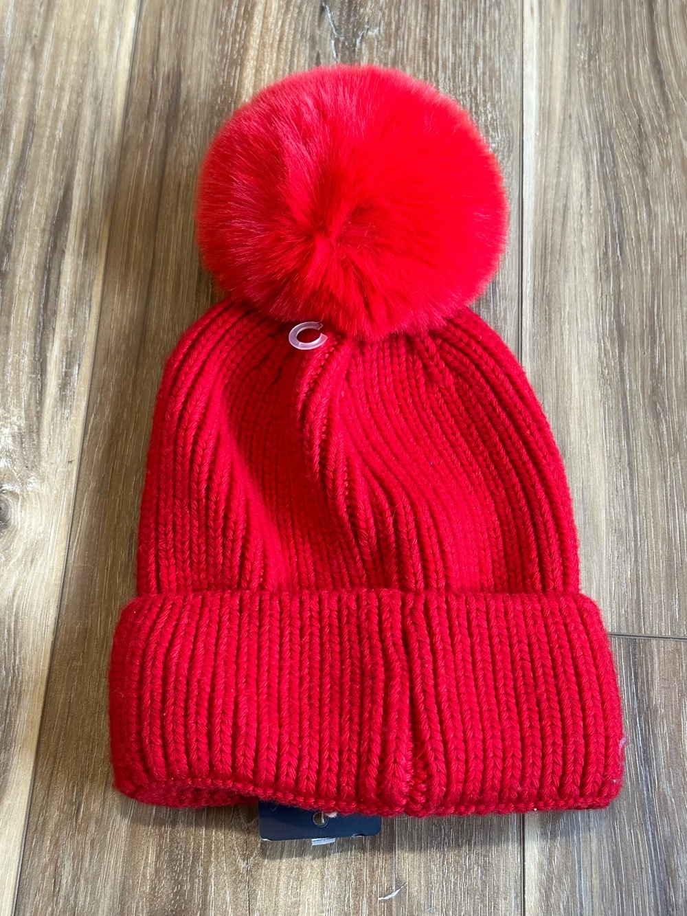 Norla Canada Red Pom Pom Beanie NWT - Picture 2 of 4